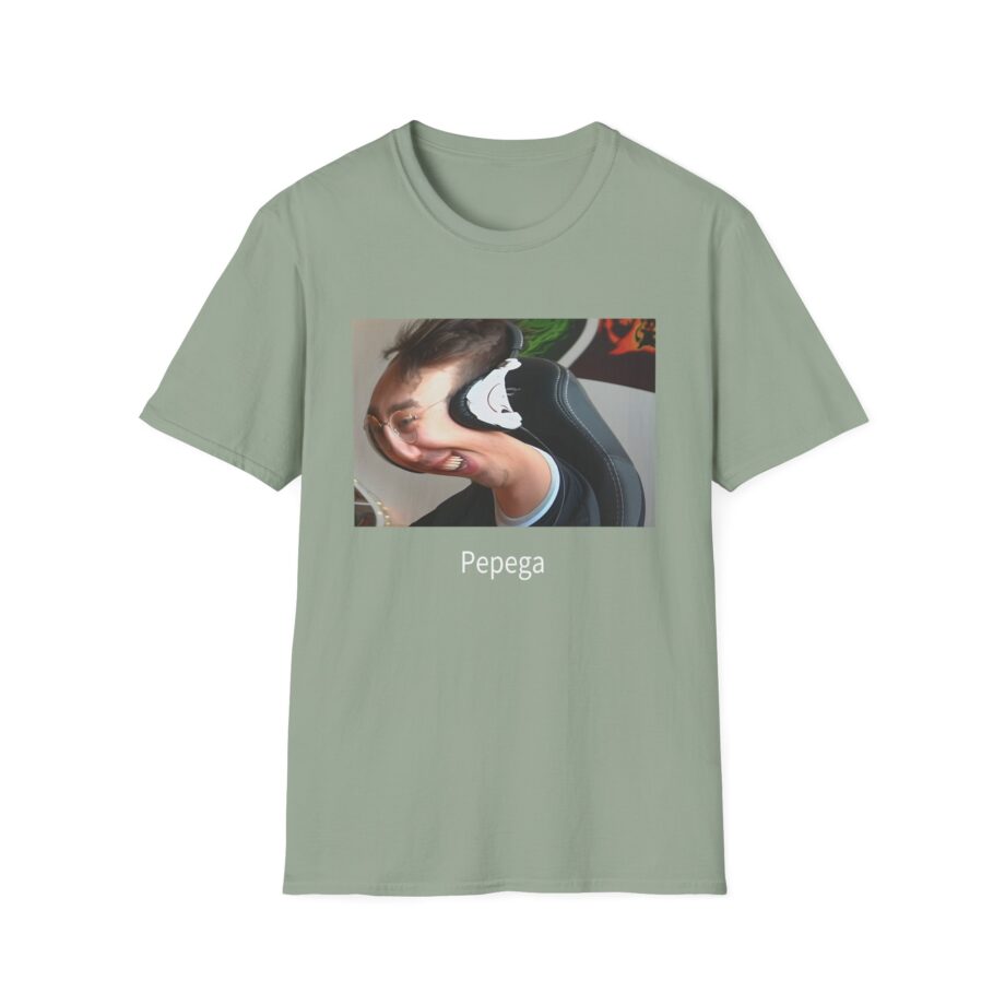 Papaplatte Pepega Unisex Softstyle T-Shirt