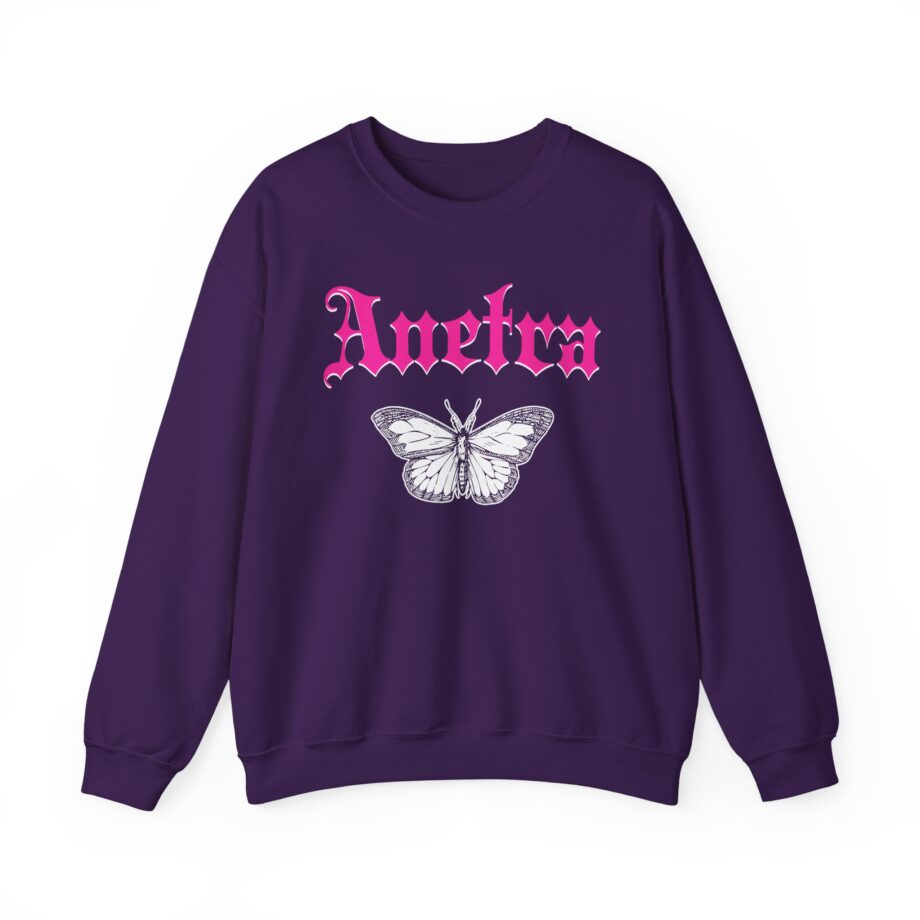 Anetra Unisex Heavy Blend™ Crewneck Sweatshirt