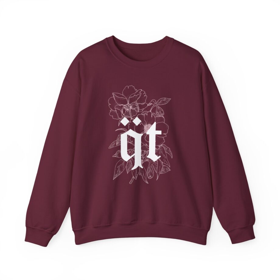 Qtcinderella Unisex Heavy Blend™ Crewneck Sweatshirt