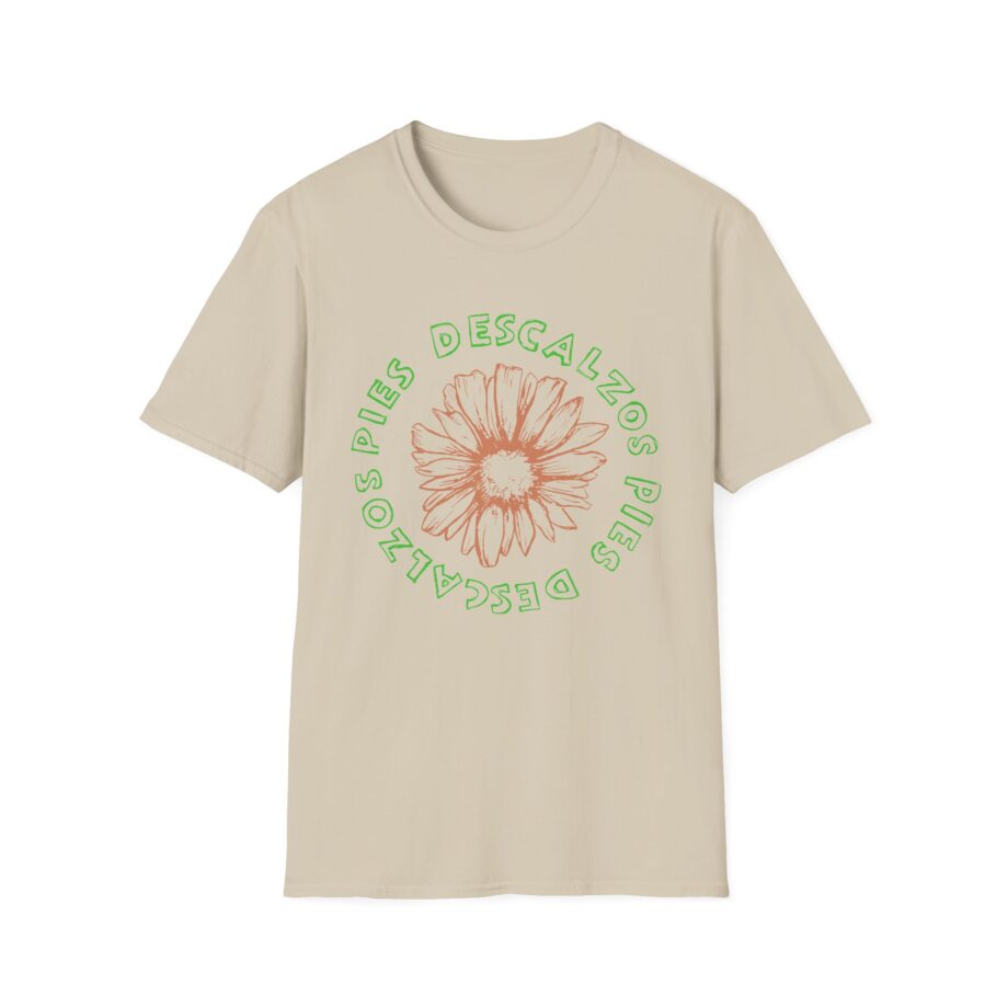Shakira Pies Descalzos Flower Unisex Softstyle T-Shirt
