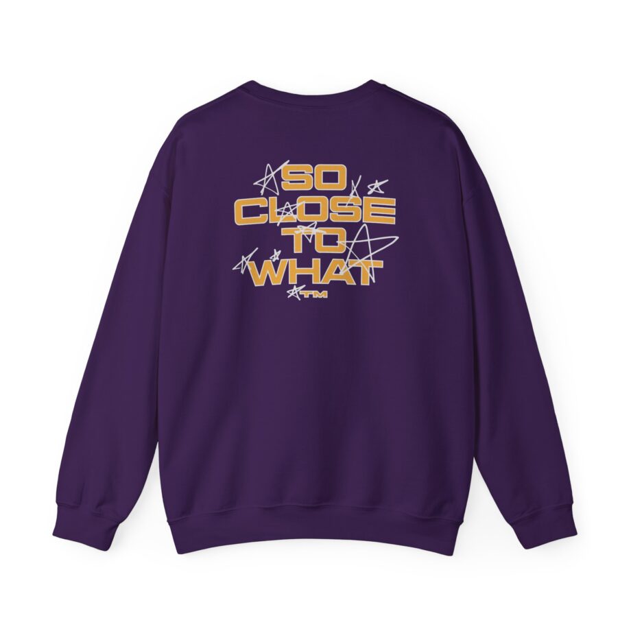 Tate Mcrae Stars Brown Unisex Heavy Blend™ Crewneck Sweatshirt