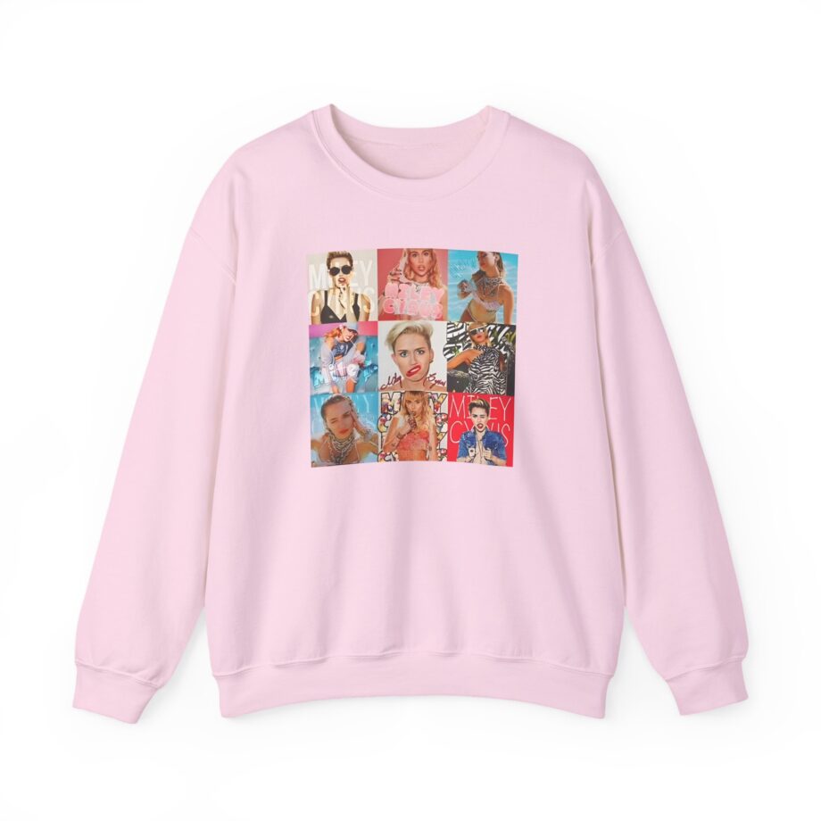 Miley Cyrus Serving Face South America Tour Unisex Heavy Blend™ Crewneck Sweatshirt