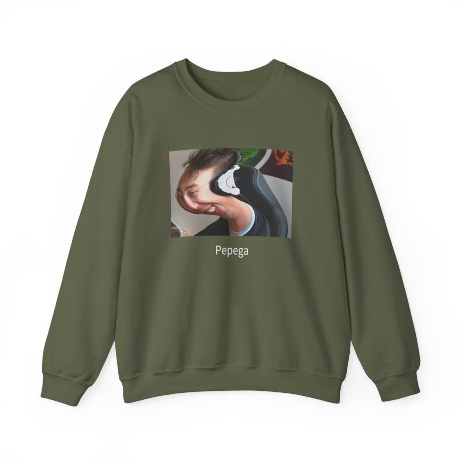 Papaplatte Pepega Unisex Heavy Blend™ Crewneck Sweatshirt