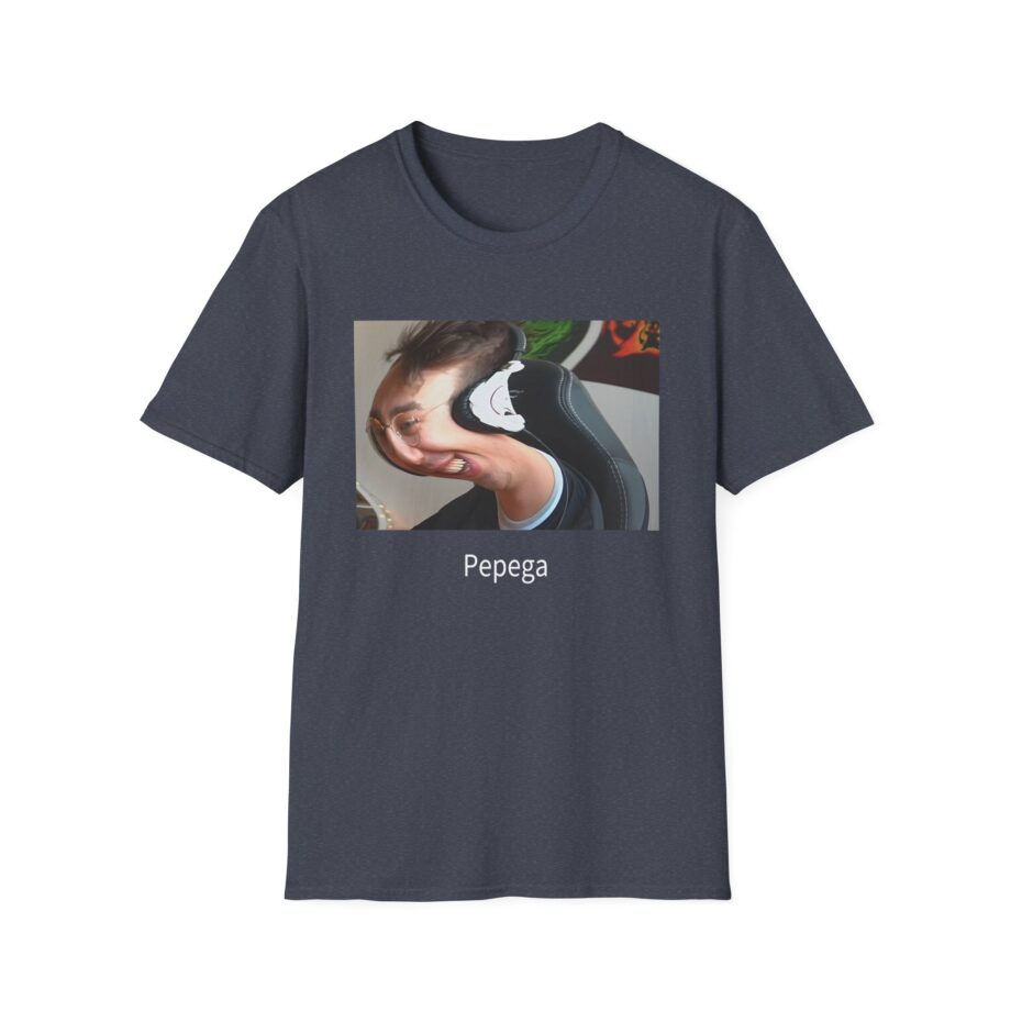 Papaplatte Pepega Unisex Softstyle T-Shirt
