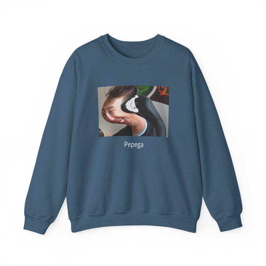Papaplatte Pepega Unisex Heavy Blend™ Crewneck Sweatshirt