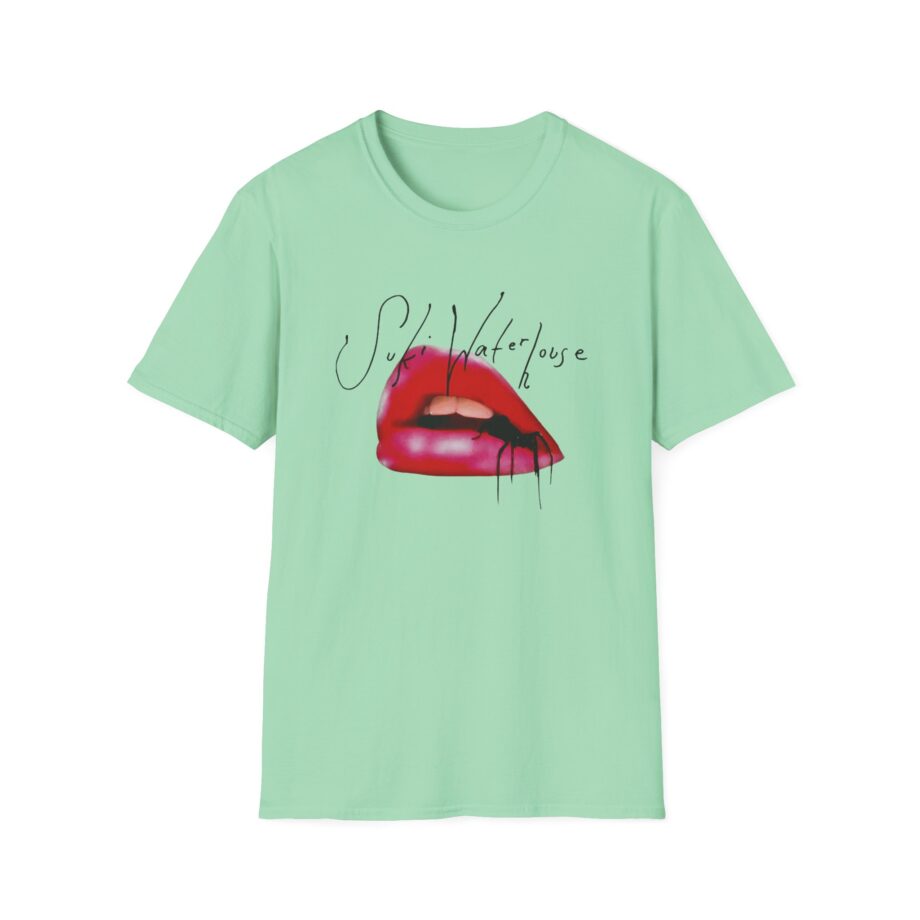 Suki Waterhouse Spider Unisex Softstyle T-Shirt